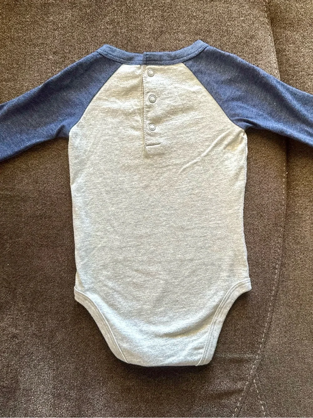 OshKosh B'gosh Gray Bodysuit with Blue Raglan Sleeves